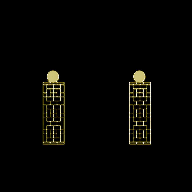 گوشواره طلا 18 عیار زنانه مدوپد مدل هندسی کد GA1-14186