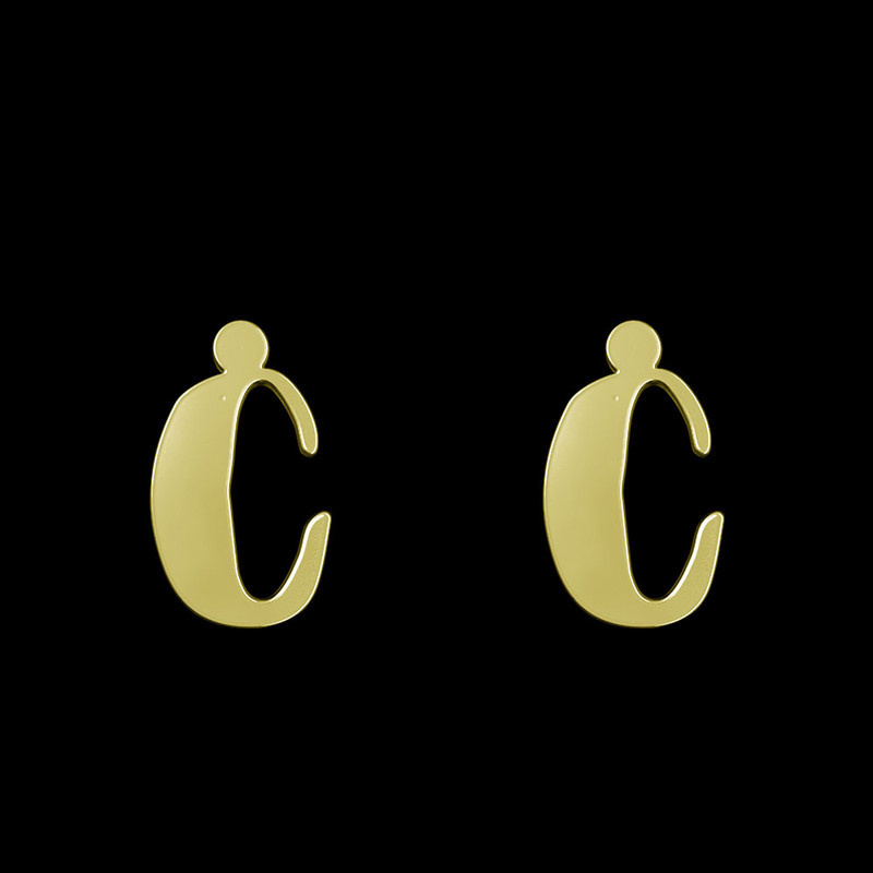 گوشواره طلا 18 عیار زنانه مدوپد مدل حرف C کد GA1-16709