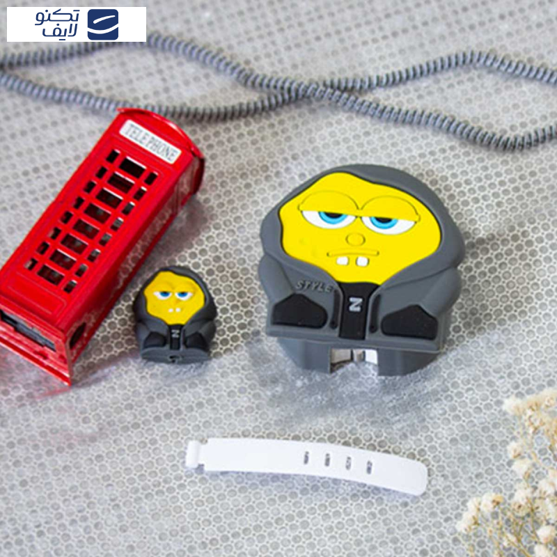 محافظ کابل سانیوان طرح عروسکی فانتزی باب اسفنجی به همراه محافظ شارژر دیواری مجموعه 4 عددی