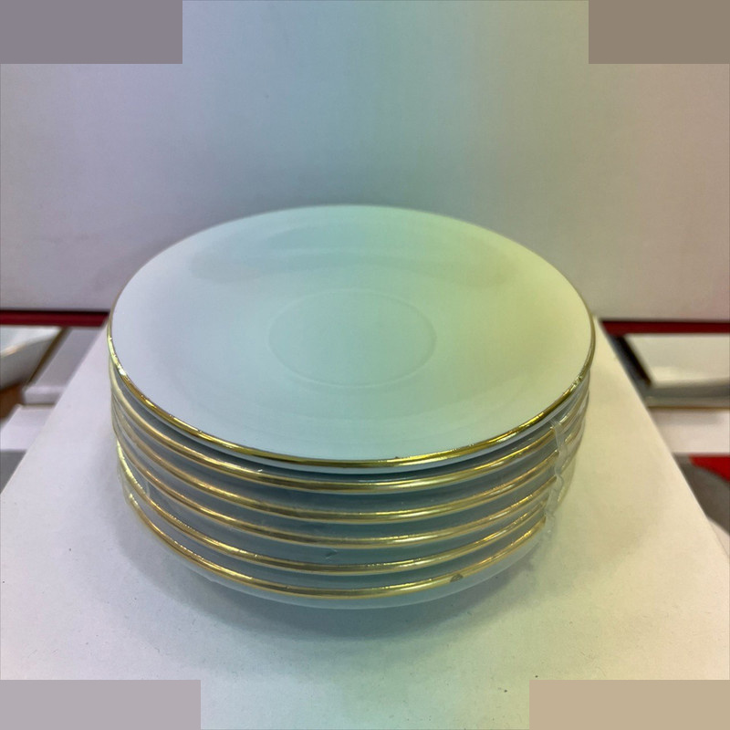 نعلبکی مقصود مدل کلاسیک لب طلا مجموعه شش عددی