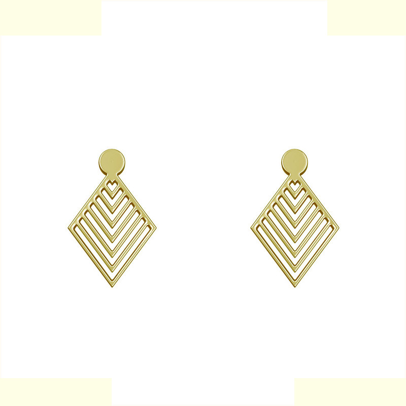 گوشواره طلا 18 عیار زنانه مدوپد مدل لوزی کد GA1-10218