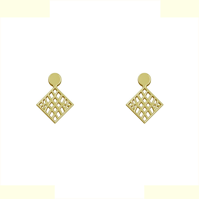 گوشواره طلا 18 عیار زنانه مدوپد مدل لوزی کد GA1-10610