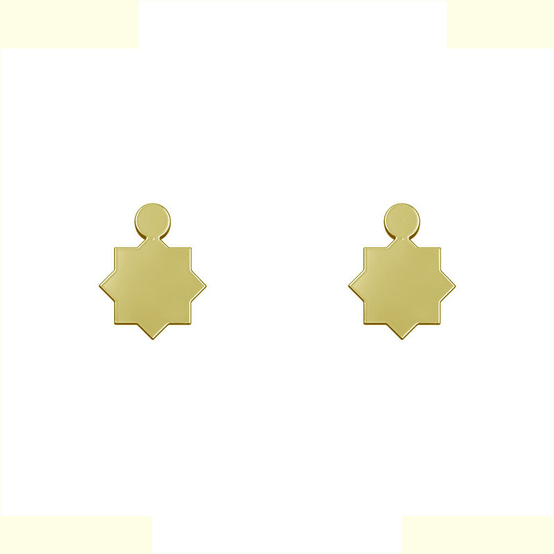 گوشواره طلا 18 عیار زنانه مدوپد مدل اسلیمی کد GA1-10656