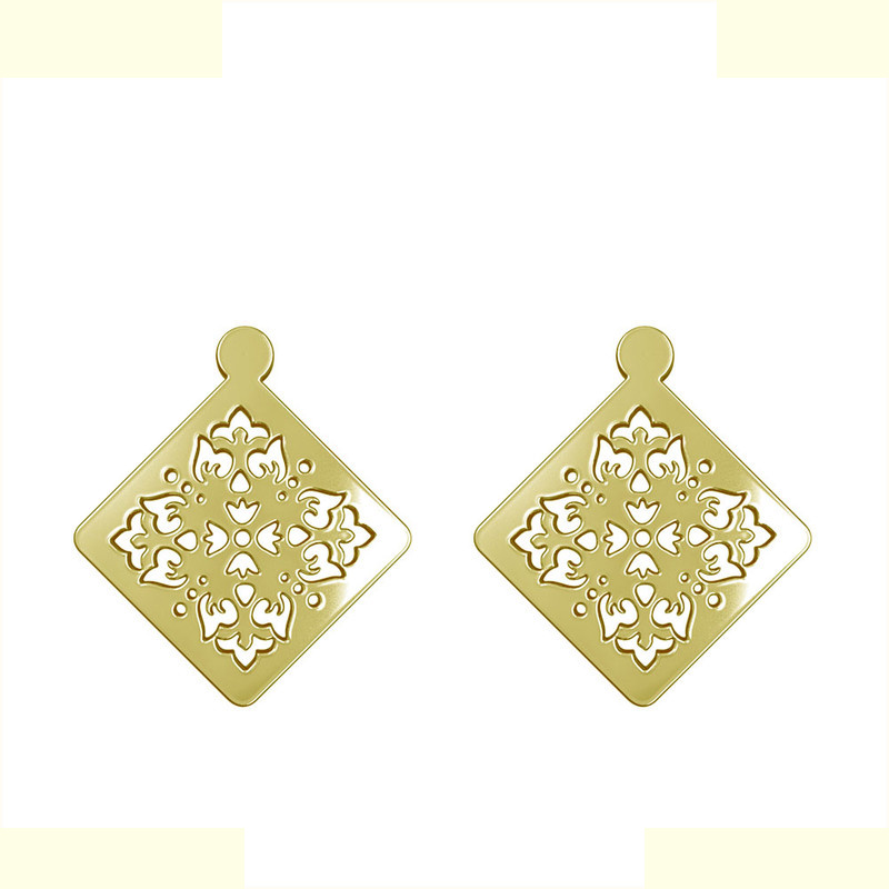 گوشواره طلا 18 عیار زنانه مدوپد مدل لوزی کد GA1-11523