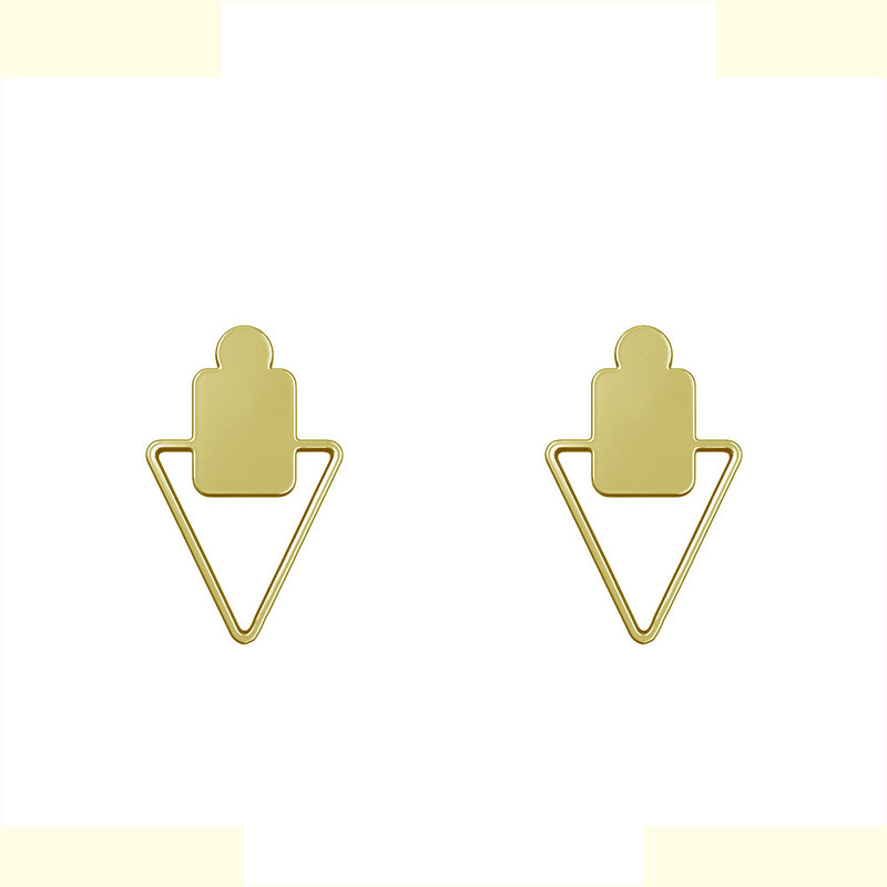 گوشواره طلا 18 عیار زنانه مدوپد مدل مثلث کد GA1-11807