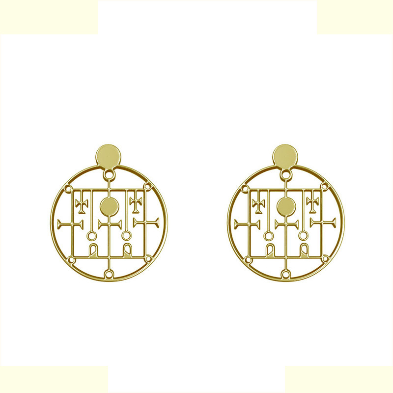 گوشواره طلا 18 عیار زنانه مدوپد مدل هندسی کد GA1-13113