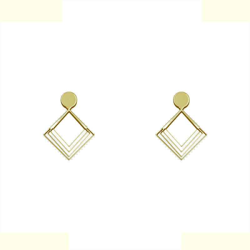 گوشواره طلا 18 عیار زنانه مدوپد مدل هندسی کد GA1-14689