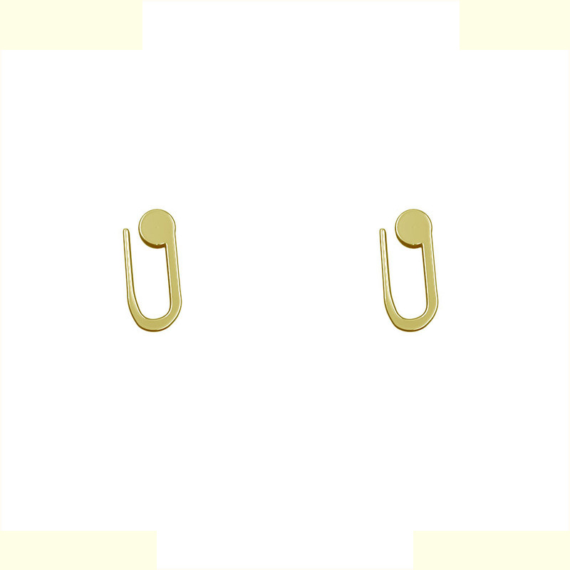 گوشواره طلا 18 عیار زنانه مدوپد مدل حرف U کد GA1-16855