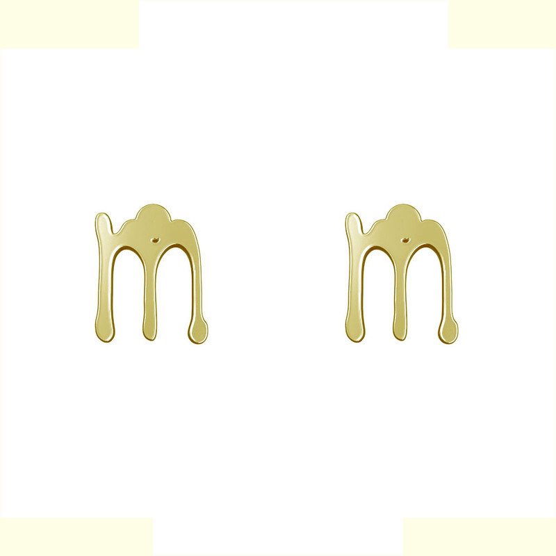 گوشواره طلا 18 عیار زنانه مدوپد مدل حرف M کد GA1-17120
