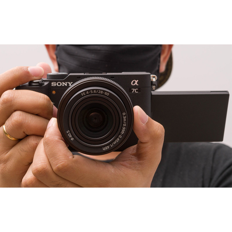 دوربین دیجیتال بدون آینه سونی مدل Alpha a7C Kit 28-60mm دوربین دیجیتال بدون آینه سونی مدل Alpha a7C Kit 28-60mm