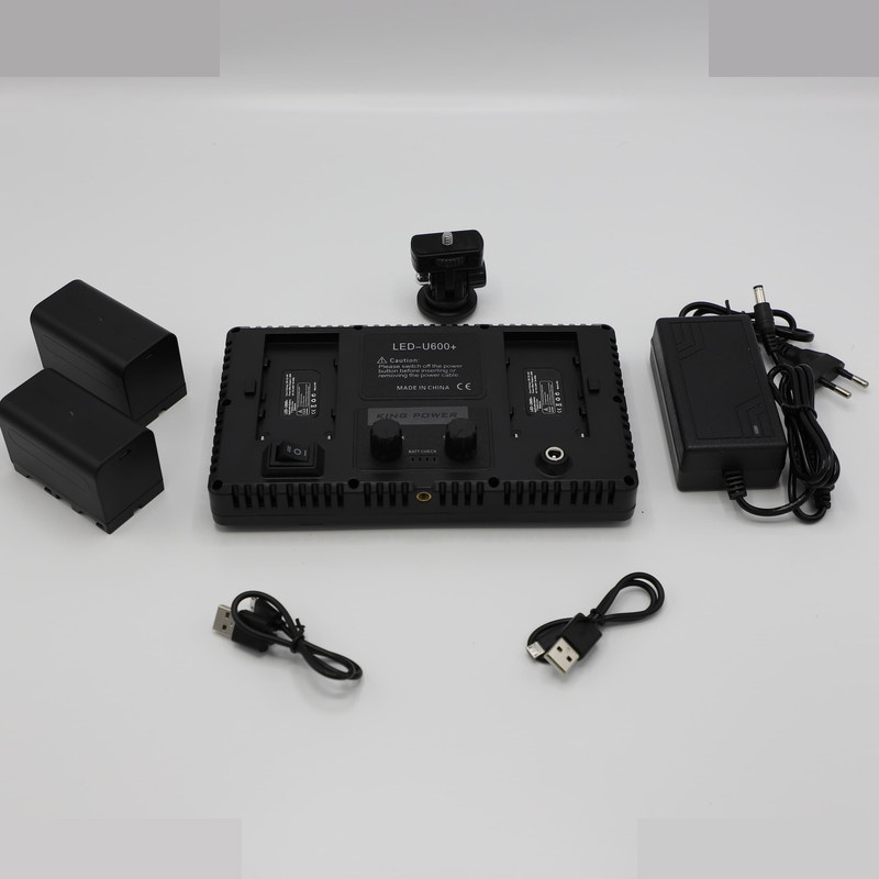 نور ثابت ال ای دی کینگ پاور مدل Pro 600