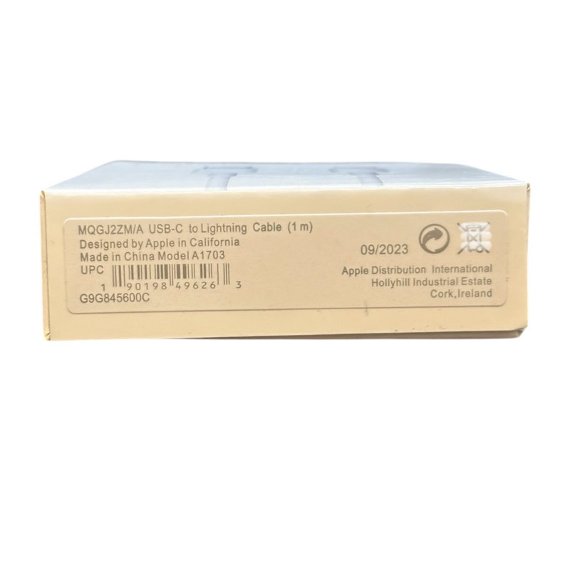کابل تبدیل USB-C به لایتنینگ آیفون مدل A10 طول 1 متر کابل تبدیل USB-C به لایتنینگ آیفون مدل A10 طول 1 متر