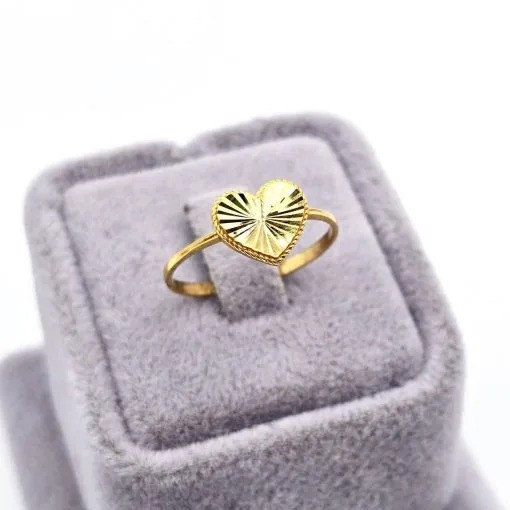 انگشتر طلا 18 عیار زنانه مدل ونکلیف طرح قلب کد 366 سایز 54