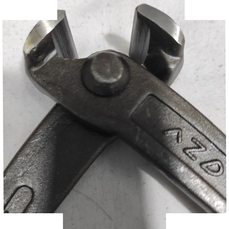 انبر آرماتور بندی ای زد دی مدل SMT-AZD TOOLS-TOWER PINCER-10INCHسایز 10اینچ انبر آرماتور بندی ای زد دی مدل SMT-AZD TOOLS-TOWER PINCER-10INCHسایز 10اینچ