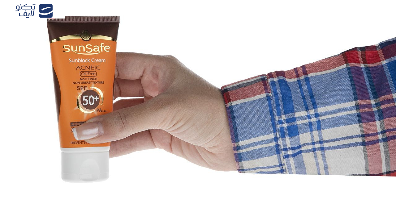 کرم ضد آفتاب سان سیف مدل Acneic حجم 50 میلی لیتر