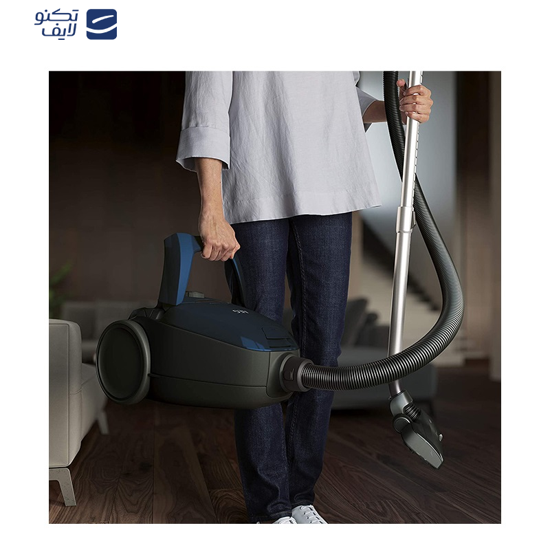 جاروبرقی آ ا گ مدل VX82-1-2ST