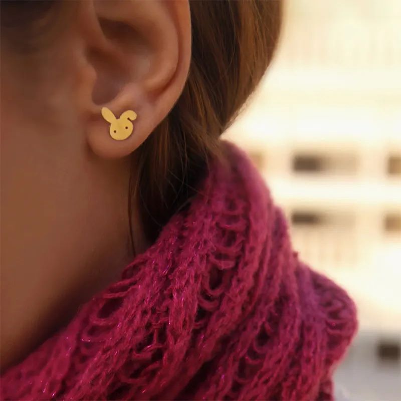 گوشواره طلا 18عیار طرح خرگوش بازیگوش