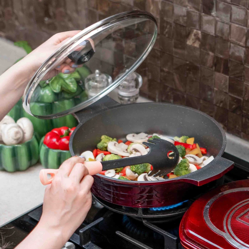 تابه دودسته تکنو مدل ونوس سایز 28 تابه دودسته تکنو مدل ونوس سایز 28