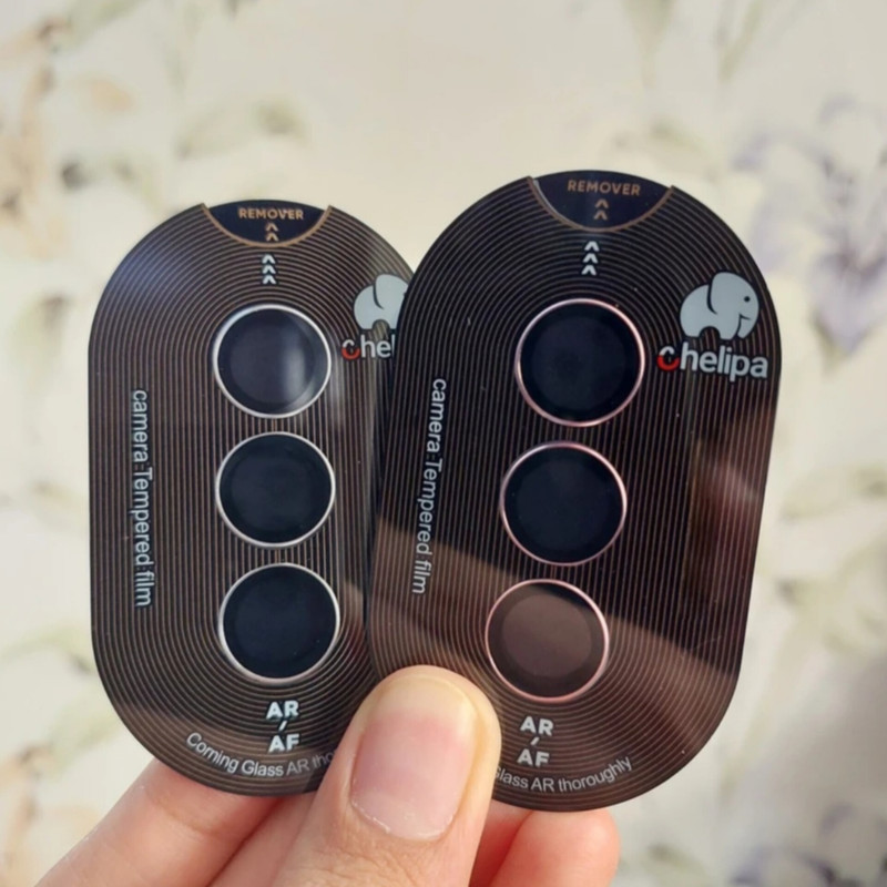 محافظ لنز دوربین شیشه ای اوجی مدل chelipa titanium مناسب برای گوشی موبایل سامسونگ Galaxy A35