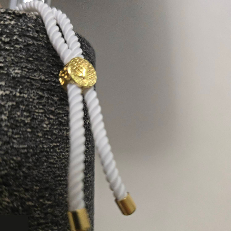 دستبند طلا 18 عیار زنانه شمیم گلد گالری طرح پنجه گربه کد H818