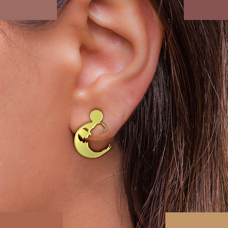 گوشواره طلا 18 عیار زنانه مدوپد مدل ماه ترسناک کد GA1-10373