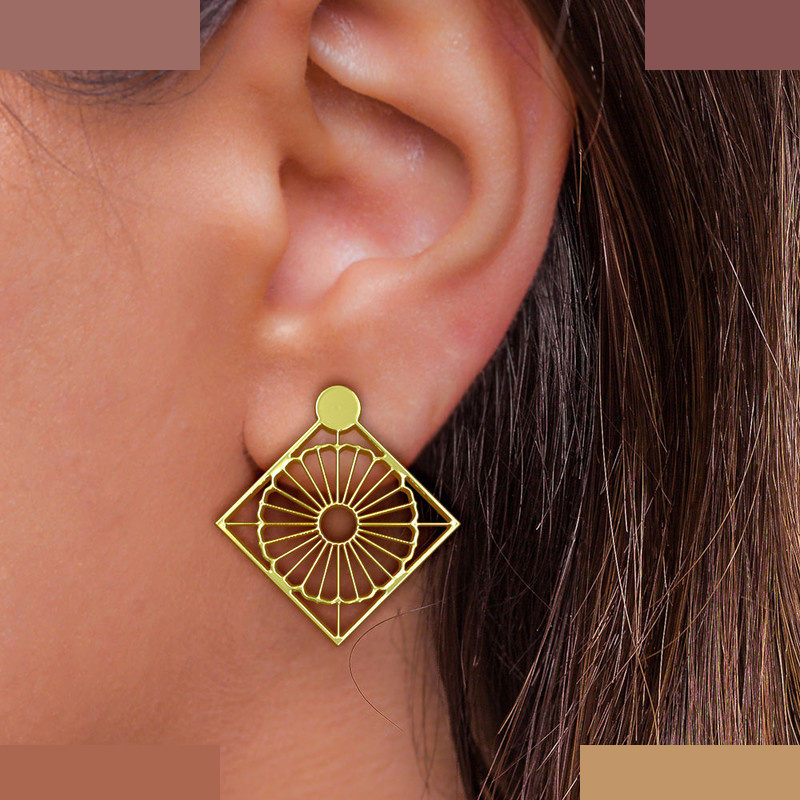 گوشواره طلا 18 عیار زنانه مدوپد مدل مربع کد GA1-10446