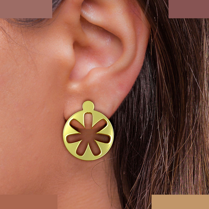 گوشواره طلا 18 عیار زنانه مدوپد مدل گل کد GA1-10951