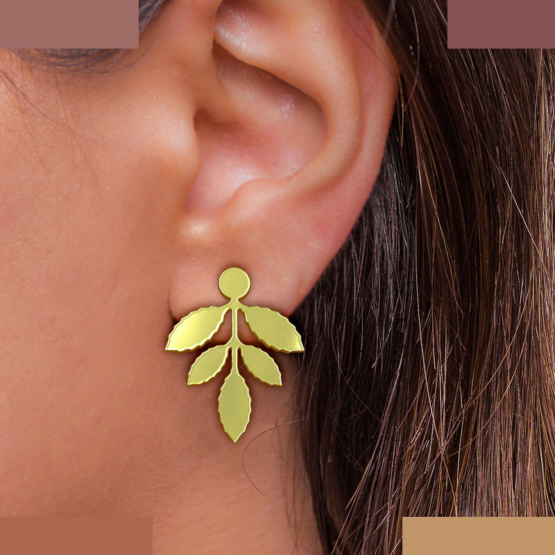 گوشواره طلا 18 عیار زنانه مدوپد مدل برگ کد GA1-11083