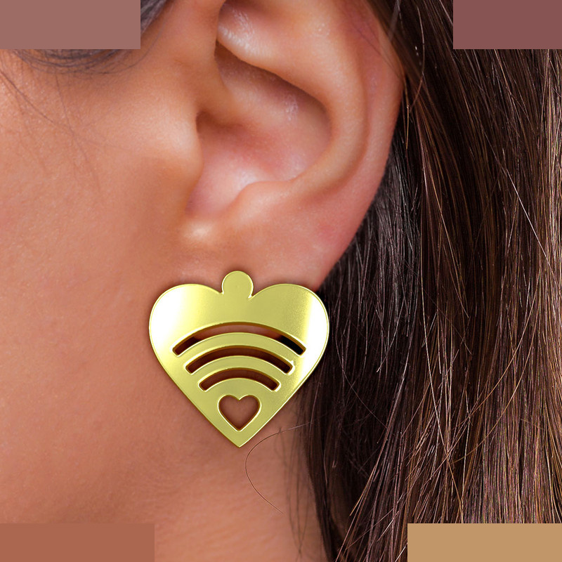 گوشواره طلا 18 عیار زنانه مدوپد مدل قلب کد GA1-11100