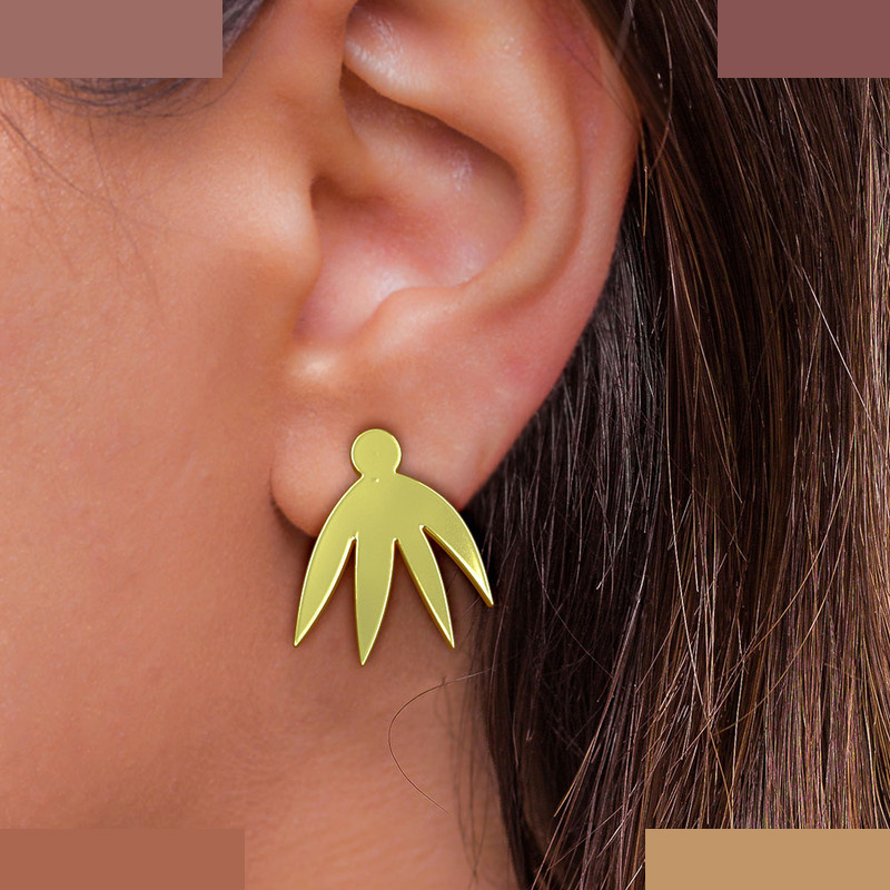 گوشواره طلا 18 عیار زنانه مدوپد مدل برگ کد GA1-12022