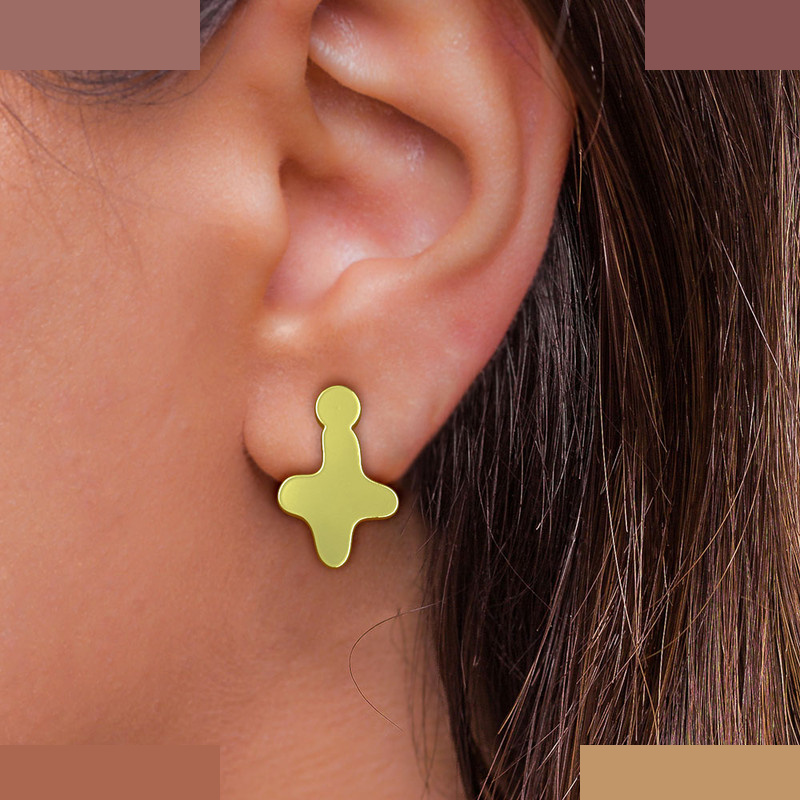 گوشواره طلا 18 عیار زنانه مدوپد مدل گل کد GA1-12623