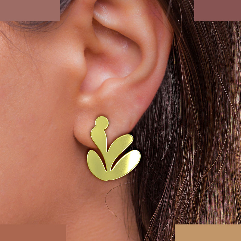 گوشواره طلا 18 عیار زنانه مدوپد مدل برگ کد GA1-12652