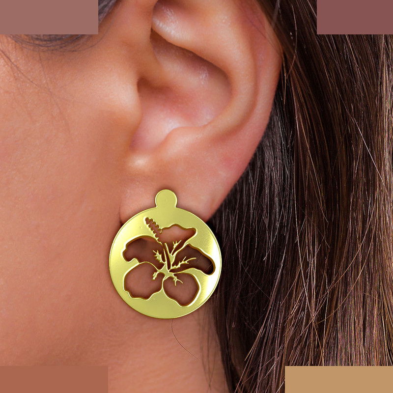 گوشواره طلا 18 عیار زنانه مدوپد مدل گل کد GA1-13025