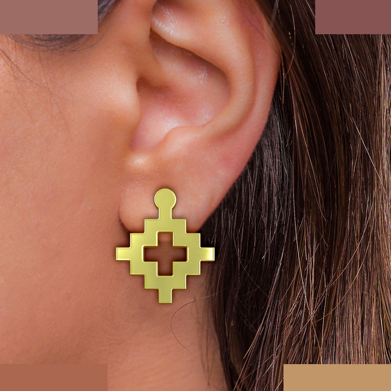 گوشواره طلا 18 عیار زنانه مدوپد مدل هندسی کد GA1-15004