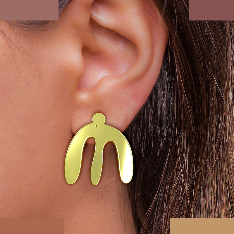 گوشواره طلا 18 عیار زنانه مدوپد مدل هندسی کد GA1-15021