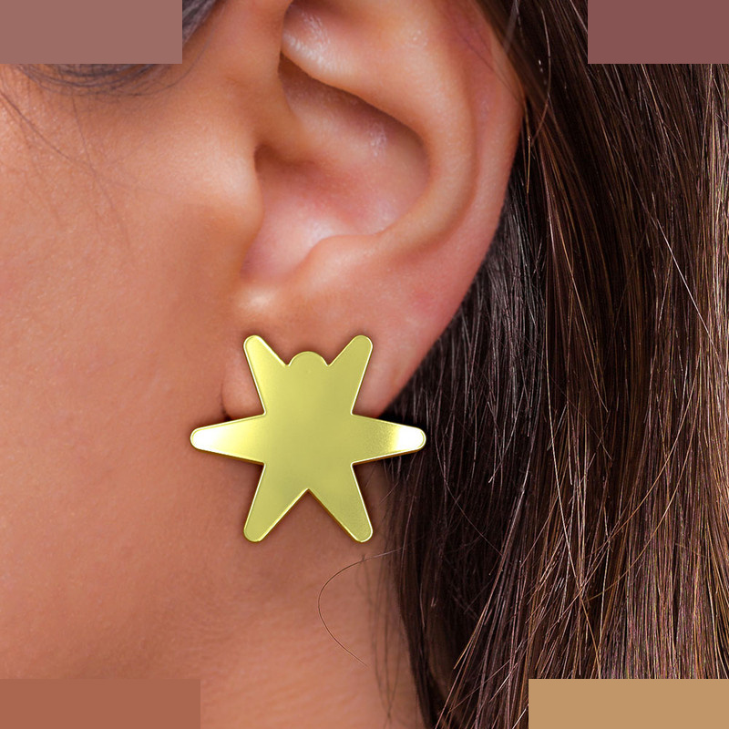 گوشواره طلا 18 عیار زنانه مدوپد مدل ستاره کد GA1-15524