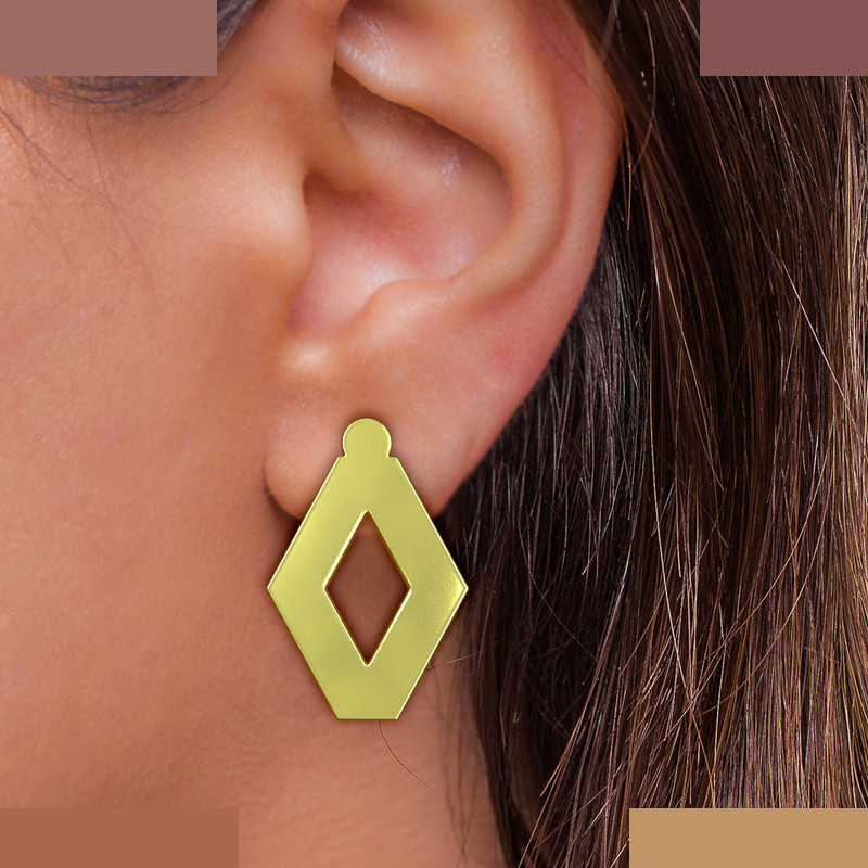 گوشواره طلا 18 عیار زنانه مدوپد مدل رنو کد GA1-16218