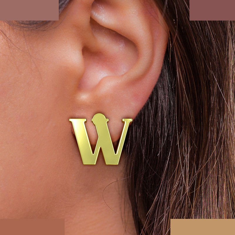 گوشواره طلا 18 عیار زنانه مدوپد مدل حرف W کد GA1-17169