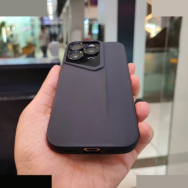 کاور مدل PCS Design کد 02 مناسب برای گوشی موبایل اپل iphone 16 Pro Max