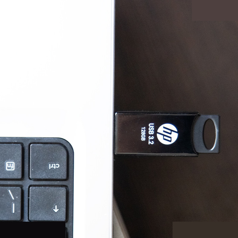 فلش مموری اچ پی مدل 712W ظرفیت 128 گیگابایت با رابط USB 3.2 فلش مموری اچ پی مدل 712W ظرفیت 128 گیگابایت با رابط USB 3.2
