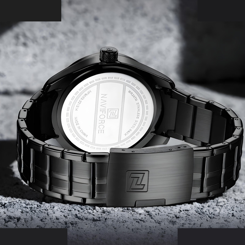 ساعت مچی عقربهای مردانه کوارتز نیوی فورس مدل NF8032 ساعت مچی عقربهای مردانه کوارتز نیوی فورس مدل NF8032