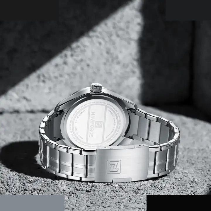 ساعت مچی عقربهای مردانه نیوی فورس مدل NF8032SBE ساعت مچی عقربهای مردانه نیوی فورس مدل NF8032SBE