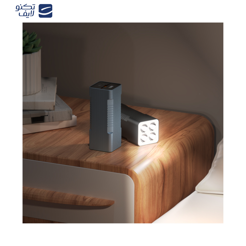 پاوربانک هوکو مدل Q15 ظرفیت 10000 میلی آمپرساعت