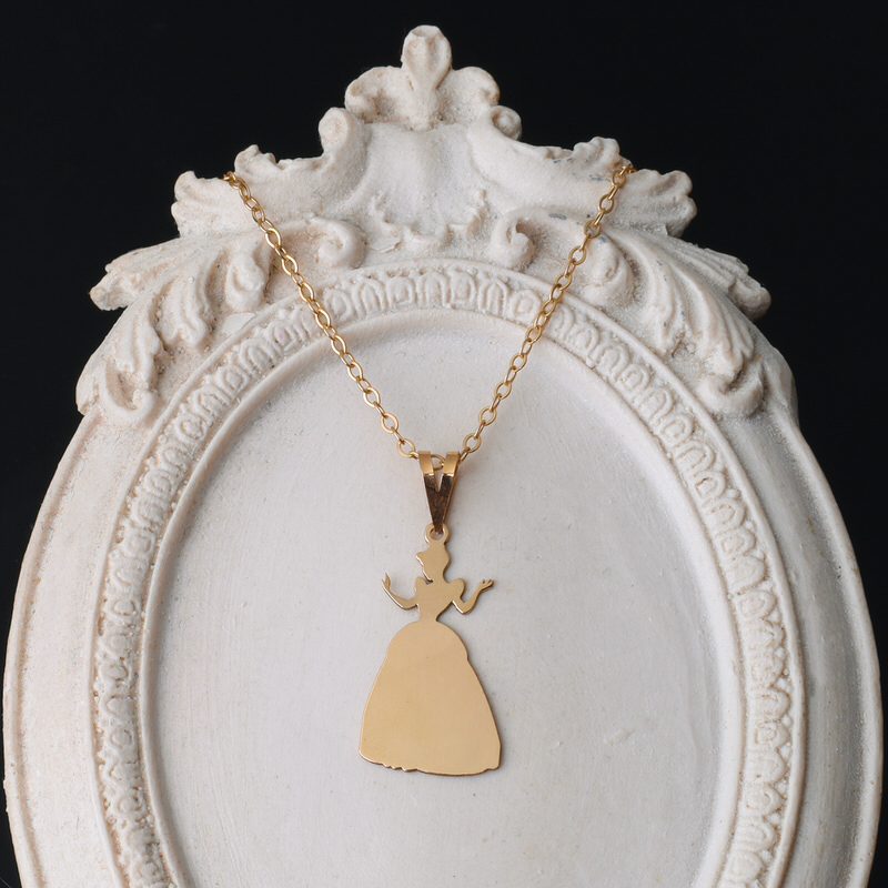 پلاک طلا 18 عیار طرح سیندرلا