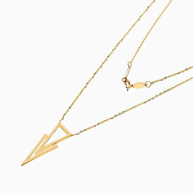 گردنبند حروف طلا 18عیار طرح دو مثلث هرم