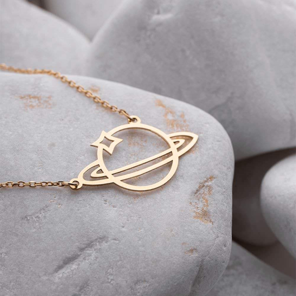 گردنبند طلا 18عیار طرح زحل و ستاره