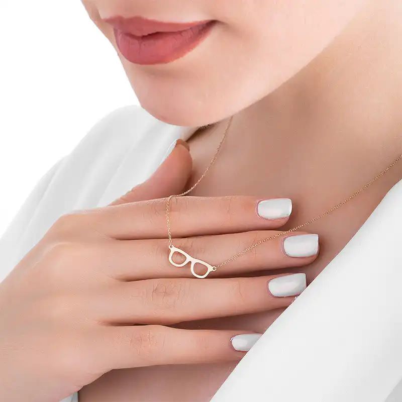 گردنبند طلا 18عیار طرح عینک