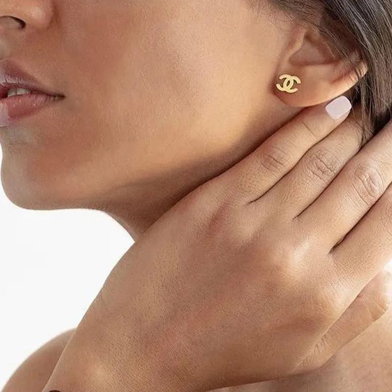 گوشواره طلا 18عیار طرح چنل