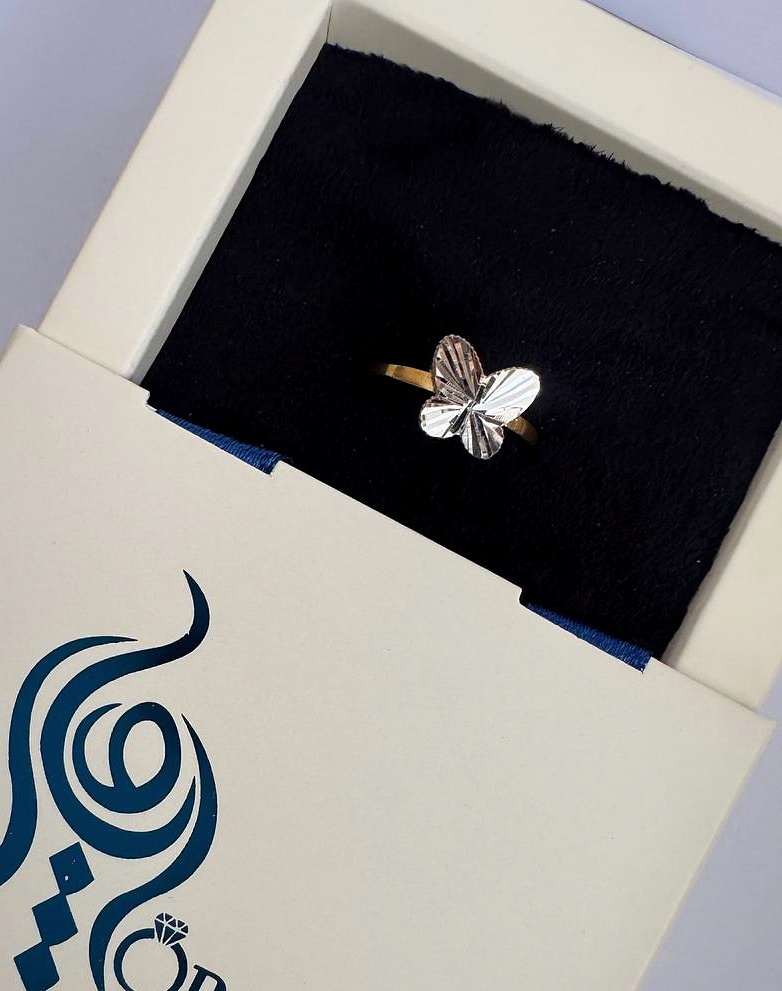 انگشتر طلا 18 عیار زنانه اپال گلد مدل پروانه تراش کد sh0403 سایز 58