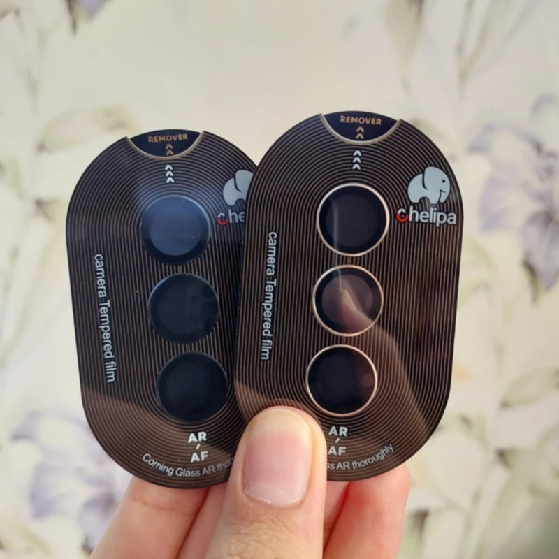 محافظ لنز دوربین شیشه ای اوجی مدل chelipa titanium مناسب برای گوشی موبایل سامسونگ Galaxy A35